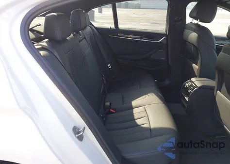 2022 BMW 530E из США, поврежденный, VIN WBA13AG04NCK75459